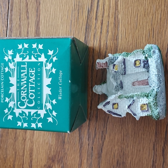 Cornwall Cottage Collection - Picture 2 of 9